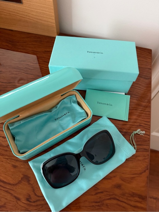 Tiffany & Co. Accessories - Tiffany & Co. Black Women's Sunglasses with Tiffany Blue Case and Pouch